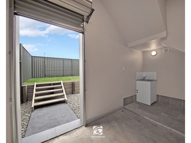 1B Howard Loop, Oran Park NSW 2570