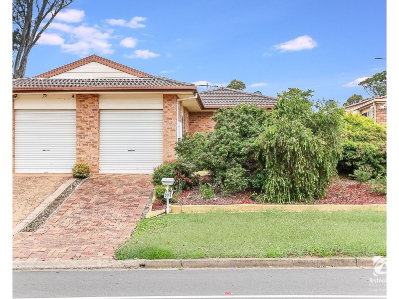27B Glendower street, Rosemeadow NSW 2560