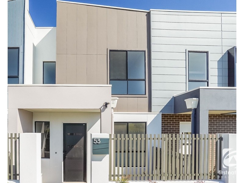 53 Dransfield drive, Oran Park NSW 2570