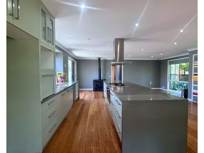 14 Baldwin Way, Currans Hill NSW 2567