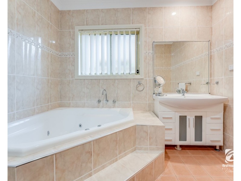 60 Harrison Avenue, Harrington Park NSW 2567