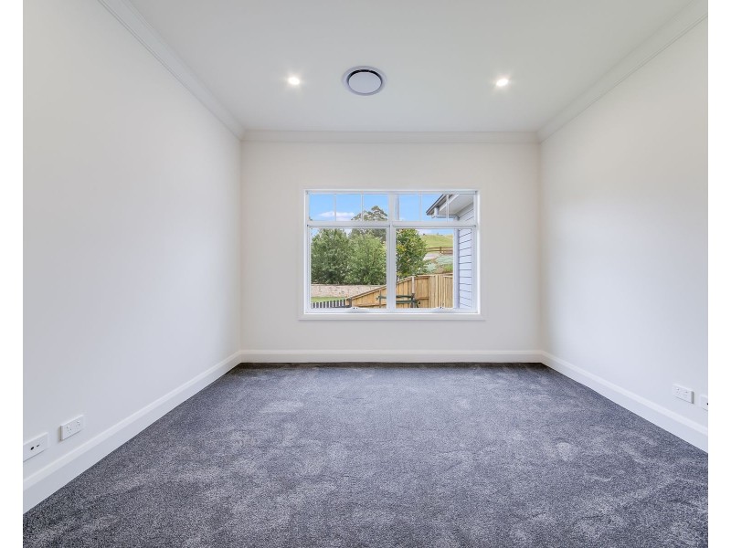 2A Eliza Place, Picton NSW 2571