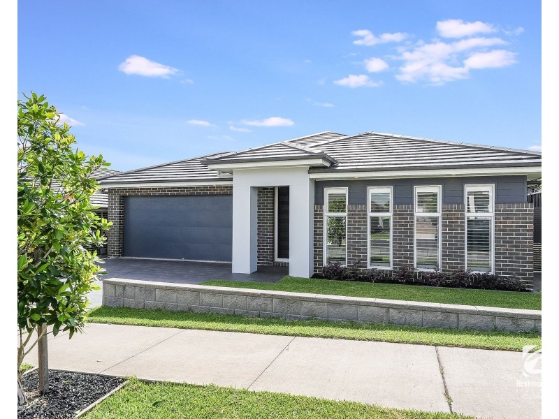 16 Rowan Street, Oran Park NSW 2570