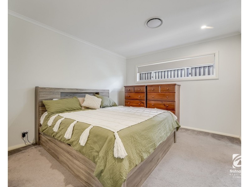 16 Rowan Street, Oran Park NSW 2570