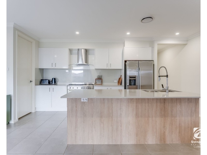 16 Rowan Street, Oran Park NSW 2570