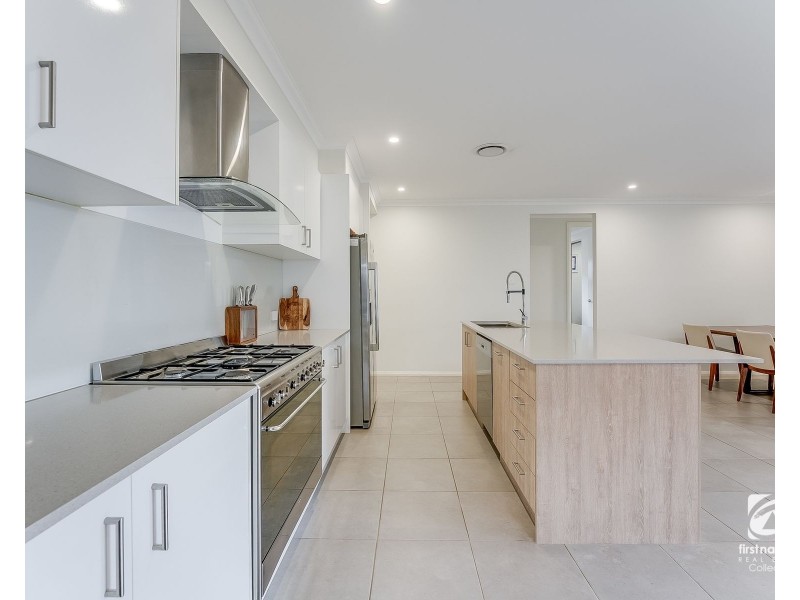 16 Rowan Street, Oran Park NSW 2570