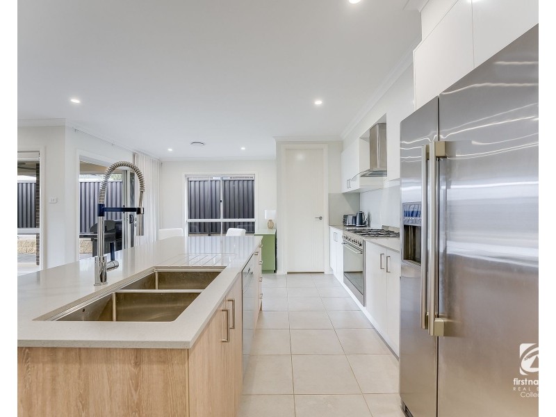 16 Rowan Street, Oran Park NSW 2570