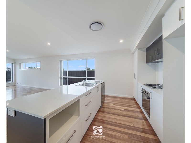 3B Coach Crescent, Currans Hill NSW 2567