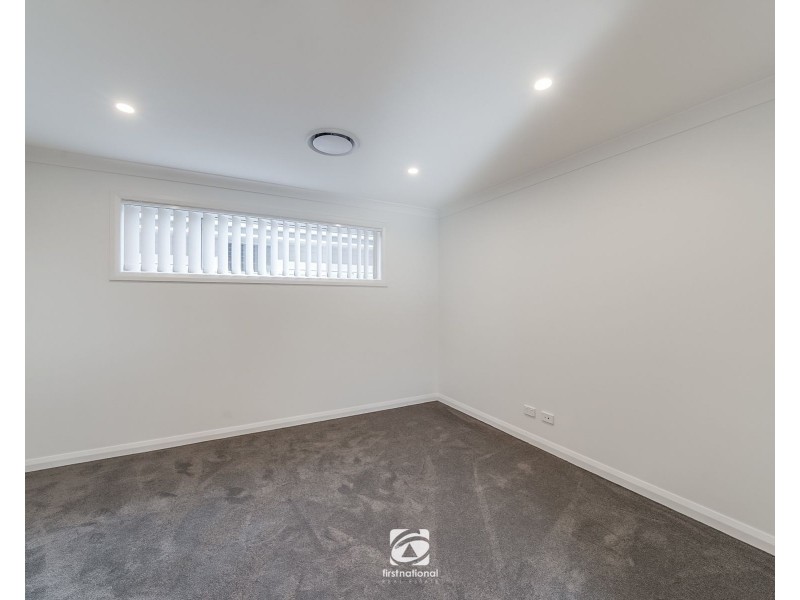 3B Coach Crescent, Currans Hill NSW 2567