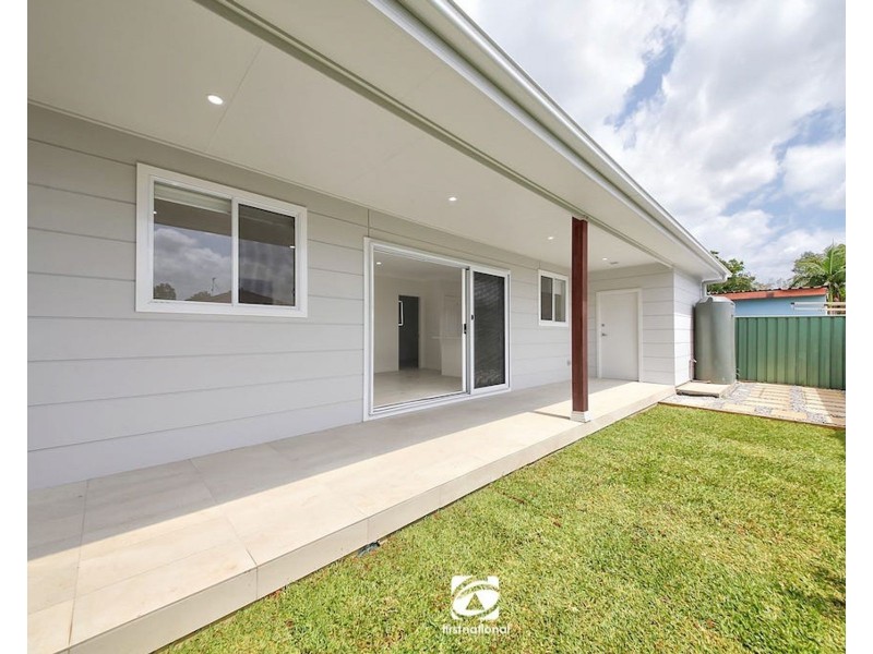 216 & 216A Welling Drive, Mount Annan NSW 2567