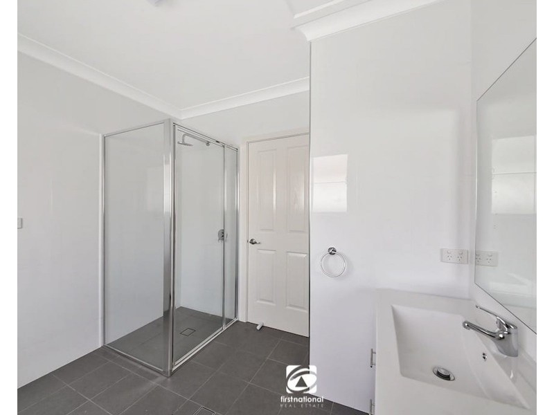 216 & 216A Welling Drive, Mount Annan NSW 2567