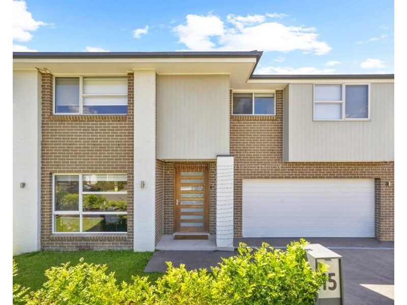 15 Potts Street, Oran Park NSW 2570