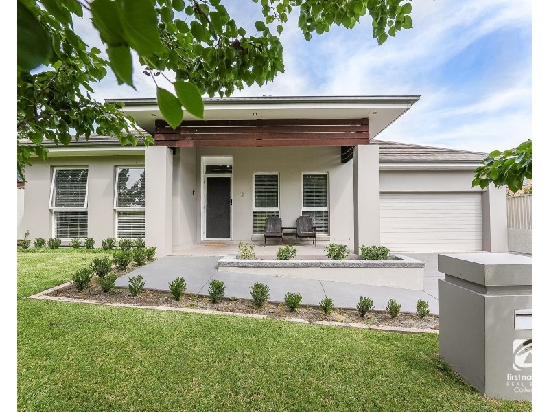 8 Brady Place, Harrington Park NSW 2567