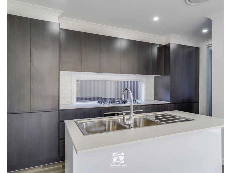 79 Springs Road, Spring Farm NSW 2570