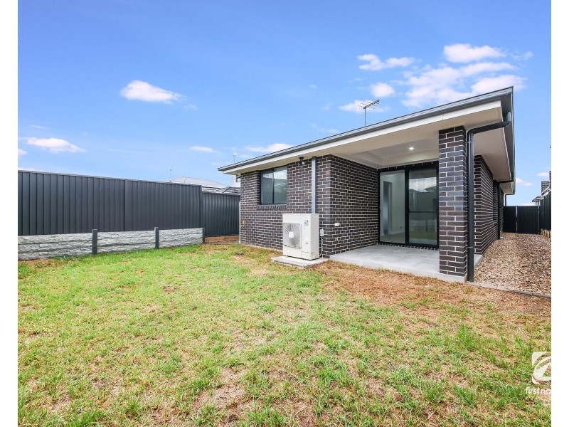12 Boxthorn Avenue, Leppington NSW 2179