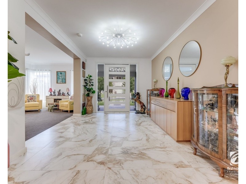 16 Binda Way, Harrington Park NSW 2567