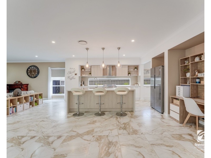 16 Binda Way, Harrington Park NSW 2567