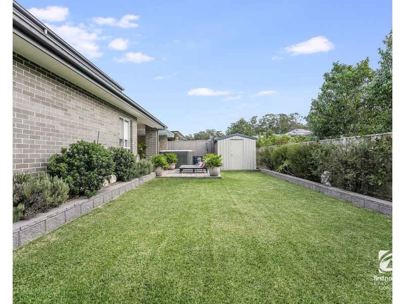 16 Binda Way, Harrington Park NSW 2567