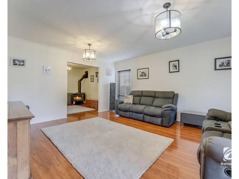 20 Crookston Drive, Camden South NSW 2570