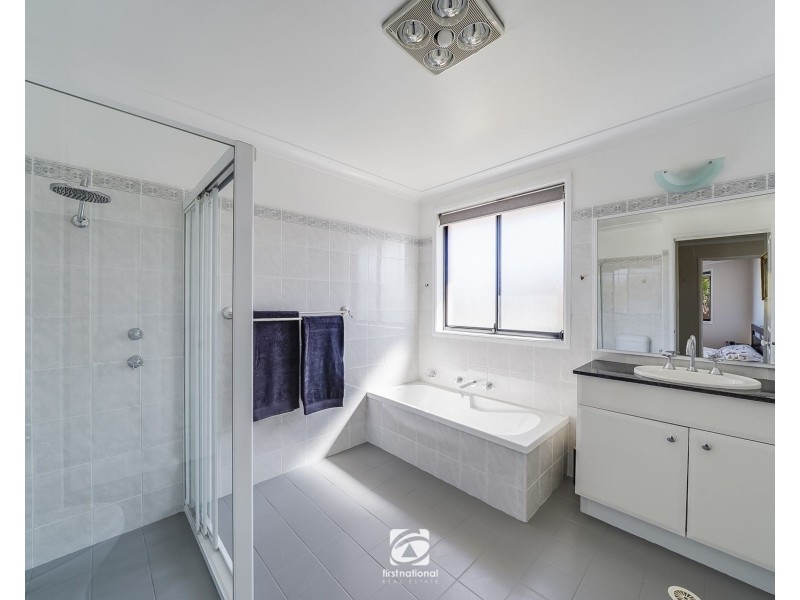 7 Glenrowan Drive, Harrington Park NSW 2567