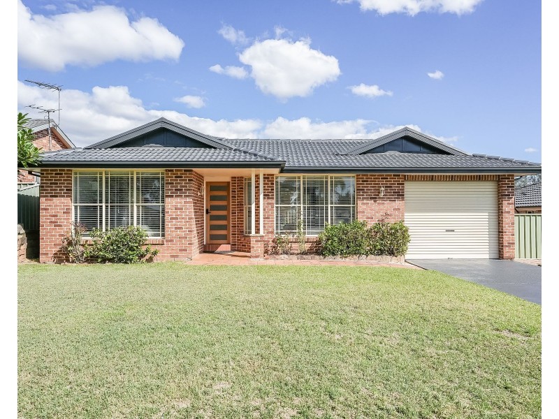 13 Todd Place, Mount Annan NSW 2567