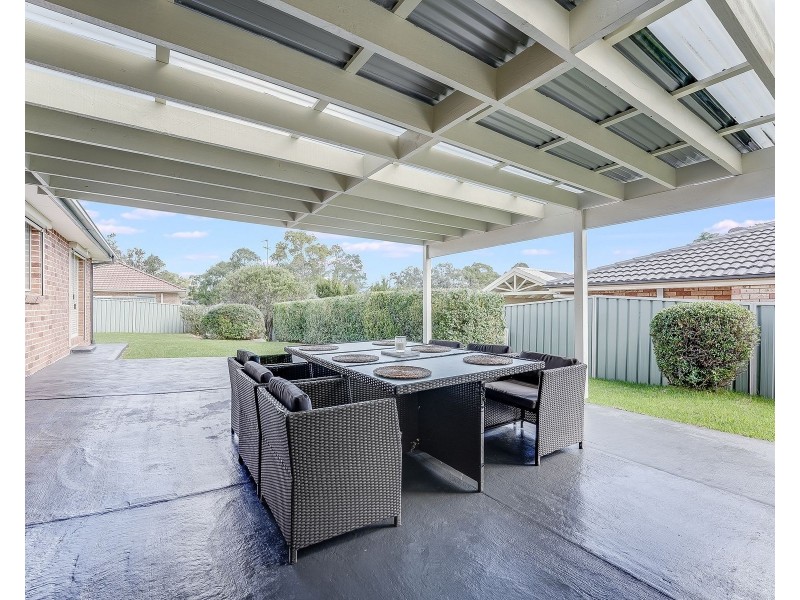 13 Todd Place, Mount Annan NSW 2567