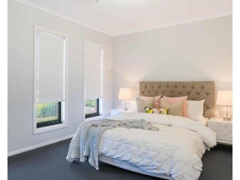329 South Circuit, Oran Park NSW 2570