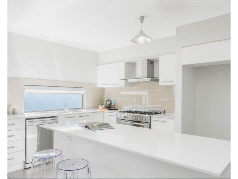 329 South Circuit, Oran Park NSW 2570