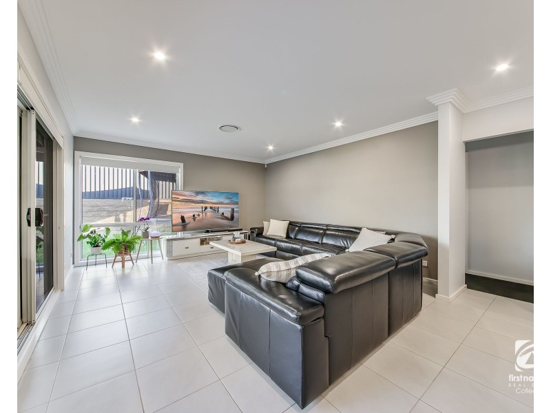 20 Thorpe Circuit, Oran Park NSW 2570