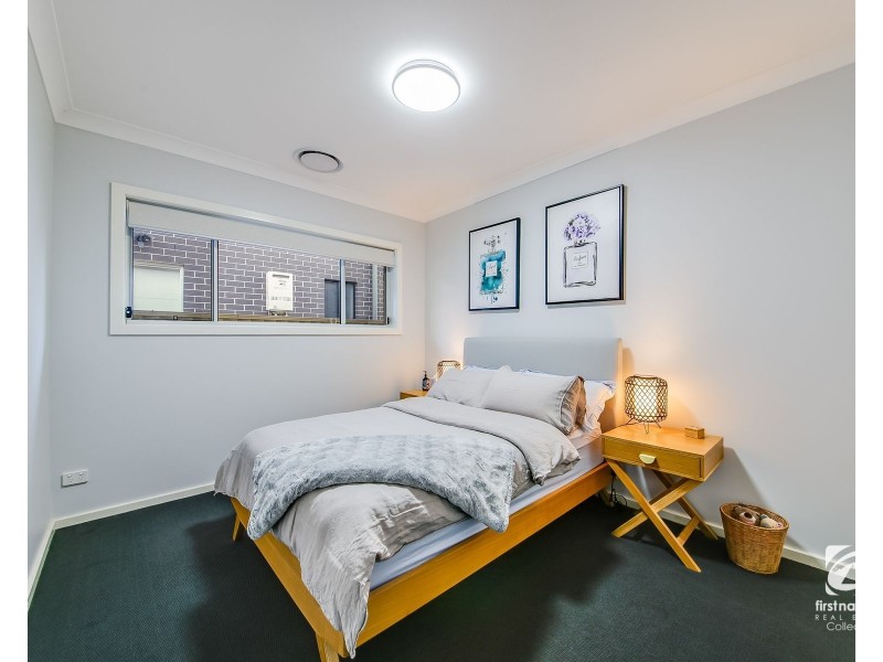 20 Thorpe Circuit, Oran Park NSW 2570