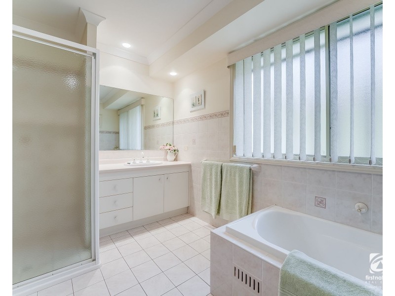 7 John McLennon Circuit, Harrington Park NSW 2567