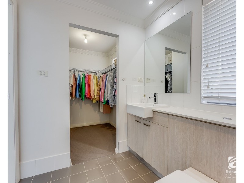 31 Horsley Circuit, Oran Park NSW 2570