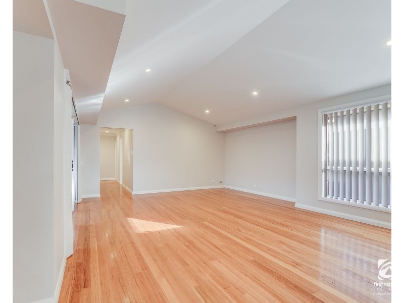 9b Howard Loop, Oran Park NSW 2570