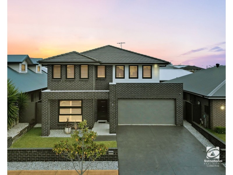 9 Phillips Avenue, Oran Park NSW 2570