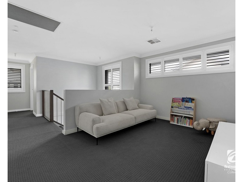 9 Phillips Avenue, Oran Park NSW 2570