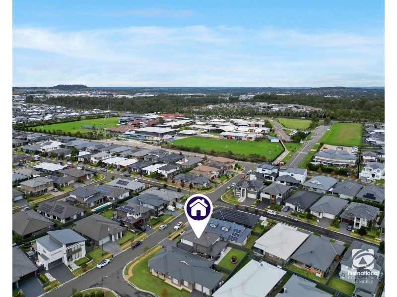 9 Phillips Avenue, Oran Park NSW 2570