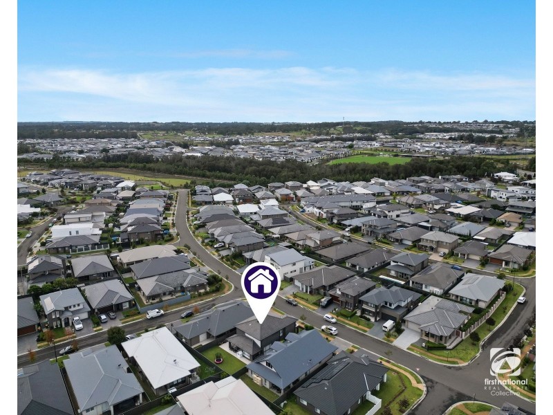 9 Phillips Avenue, Oran Park NSW 2570