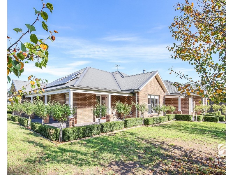 33 Underwood Circuit, Harrington Park NSW 2567