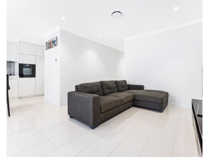 8 Annanvale Circuit, Mount Annan NSW 2567