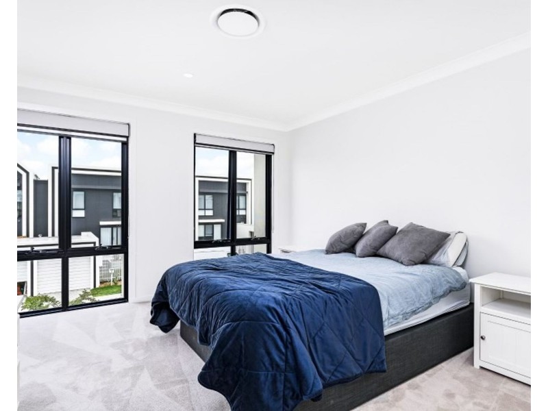 8 Annanvale Circuit, Mount Annan NSW 2567