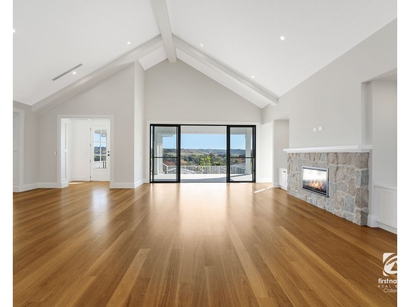 33 Eliza Place, Picton NSW 2571