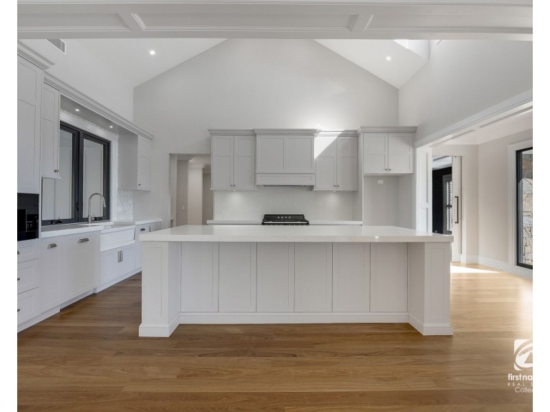 33 Eliza Place, Picton NSW 2571