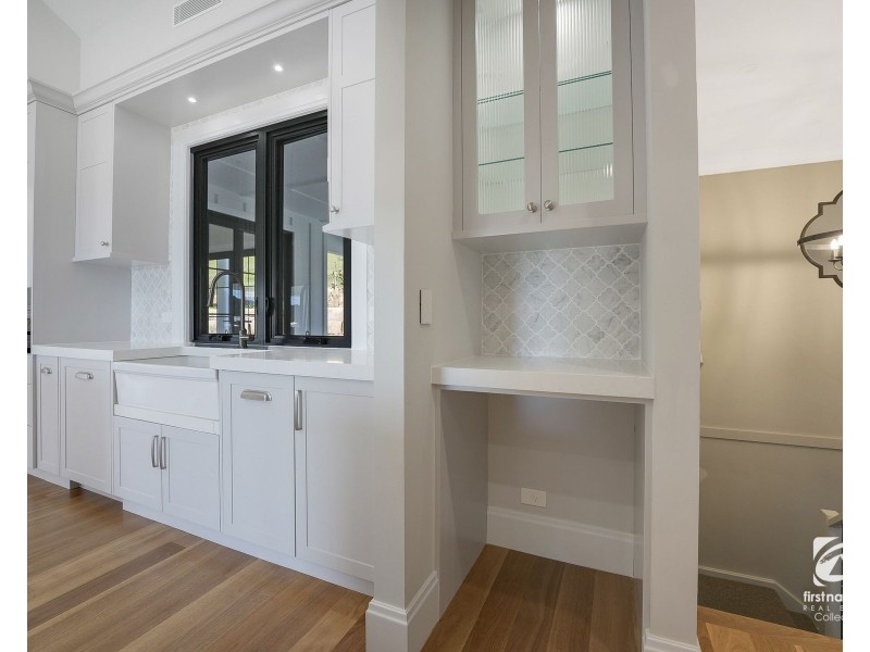 33 Eliza Place, Picton NSW 2571