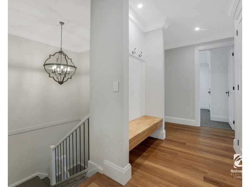 33 Eliza Place, Picton NSW 2571