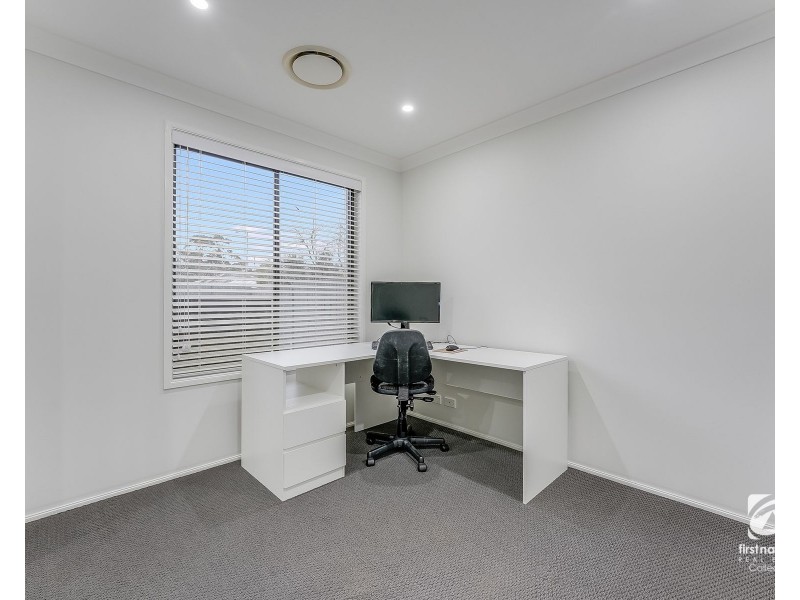 25 Belmont Avenue, Spring Farm NSW 2570