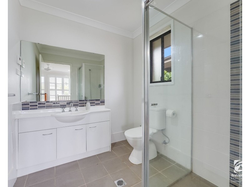 13 Silky Road, Spring Farm NSW 2570