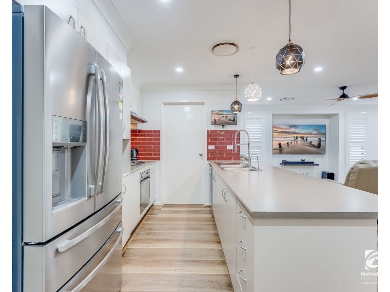 13 Silky Road, Spring Farm NSW 2570