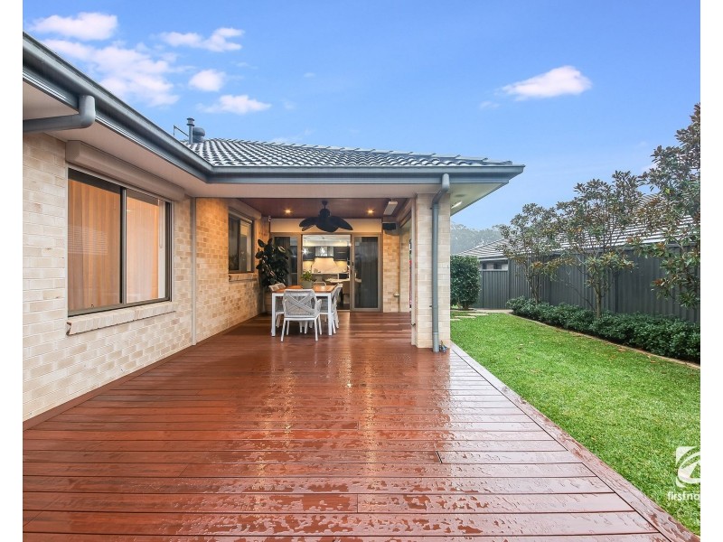 16 Beechworth Parade, Harrington Park NSW 2567