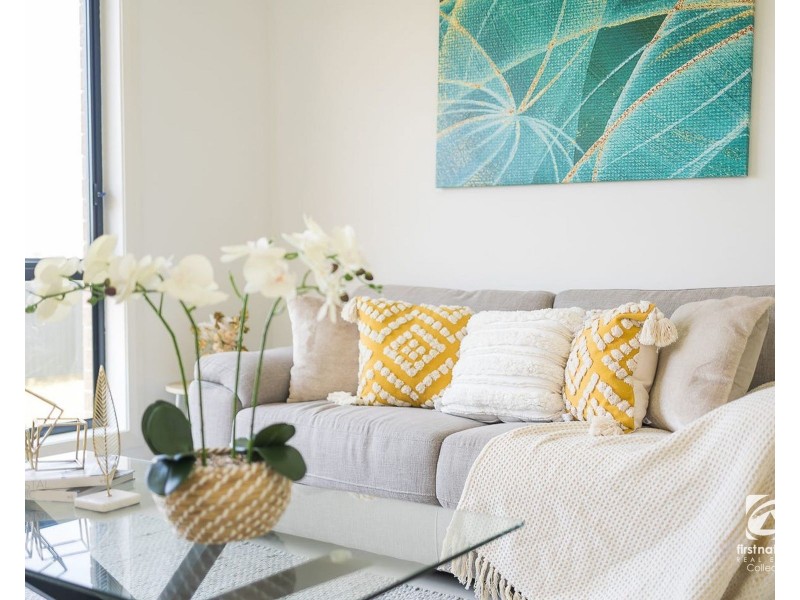 15 Thorpe Circuit, Oran Park NSW 2570