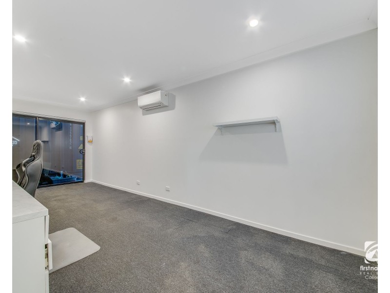 43 Donovan Boulevard, Gregory Hills NSW 2557